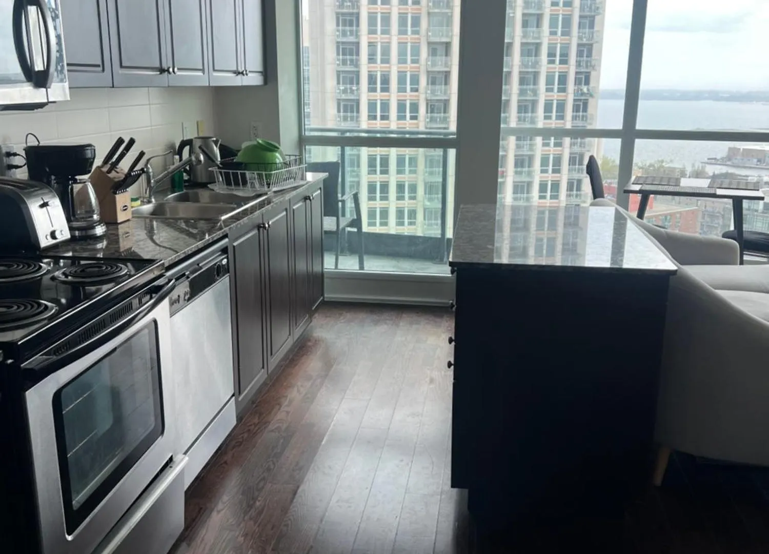 Apartment Downtown Toronto Suite By The Water