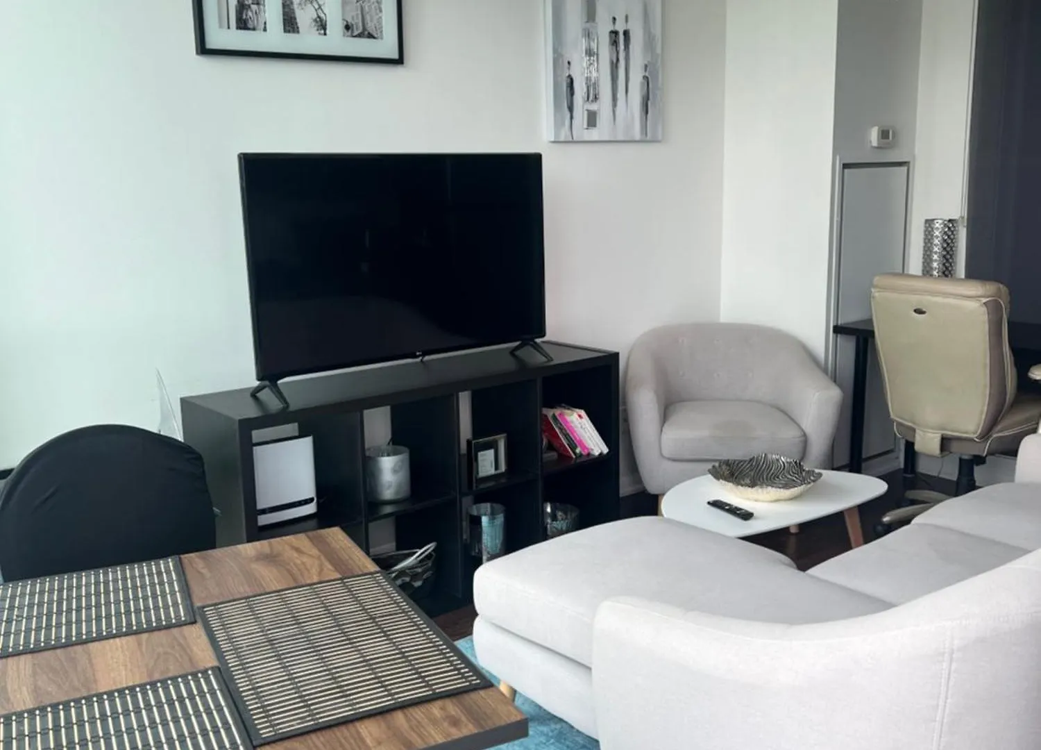 Downtown Toronto Suite By The Water Canada