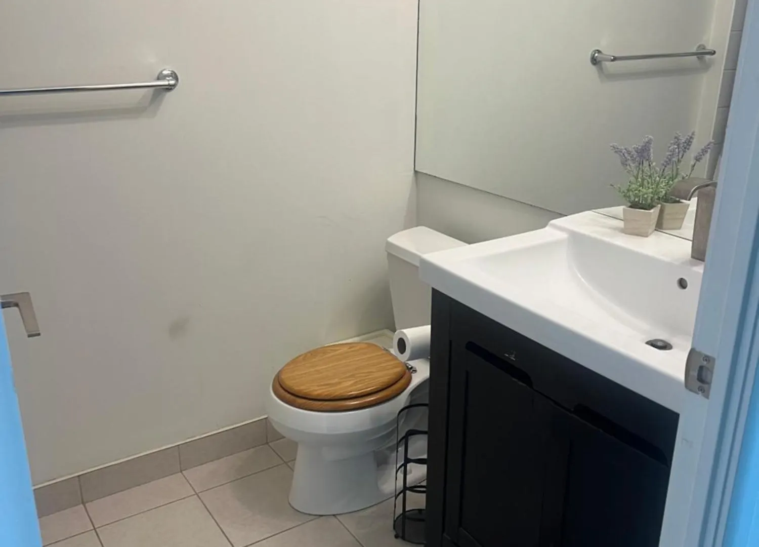 Downtown Toronto Suite By The Water