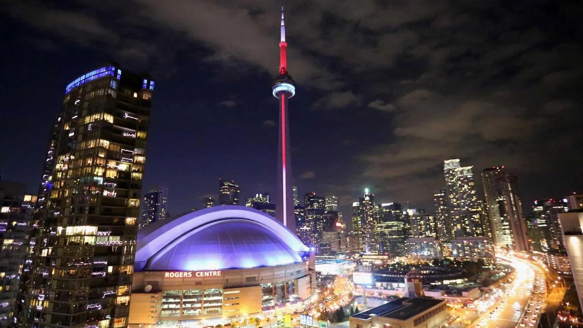Downtown Toronto Suite By The Water location